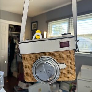 NEW with tags Kate spade camera crossbody bag purse raffia wicker